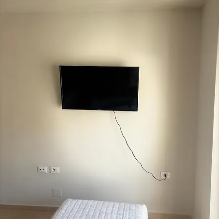 Kledi Aprtament *
